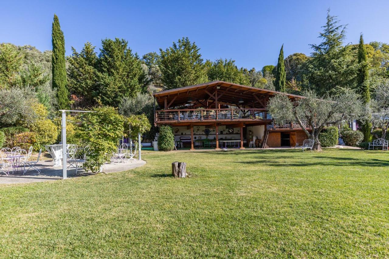 Ille-Roif Resort&Spa Fara in Sabina Екстериор снимка