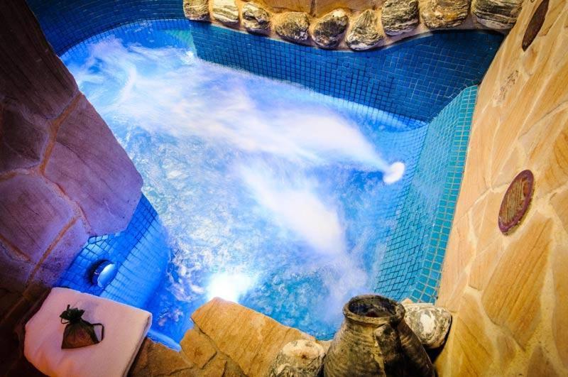 Ille-Roif Resort&Spa Fara in Sabina Екстериор снимка